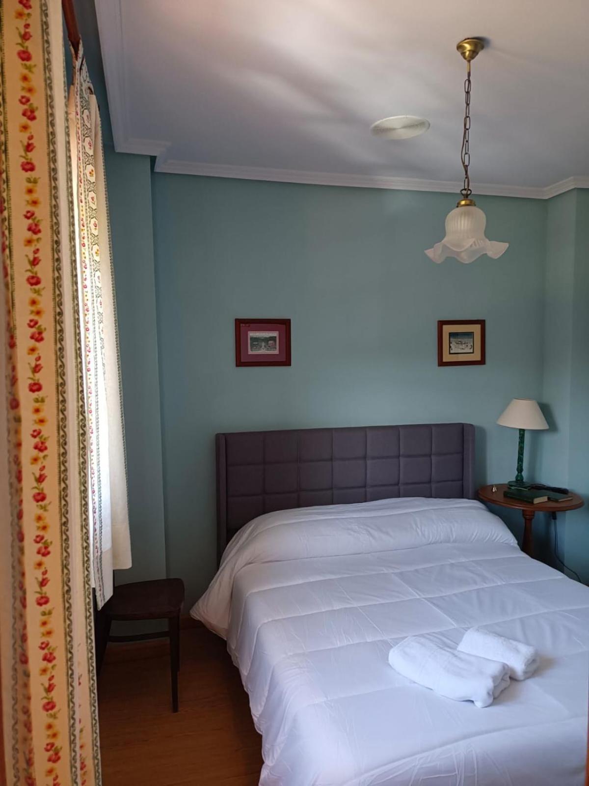 Hotel Pico Espiguete Alba de los Cardaños Екстериор снимка