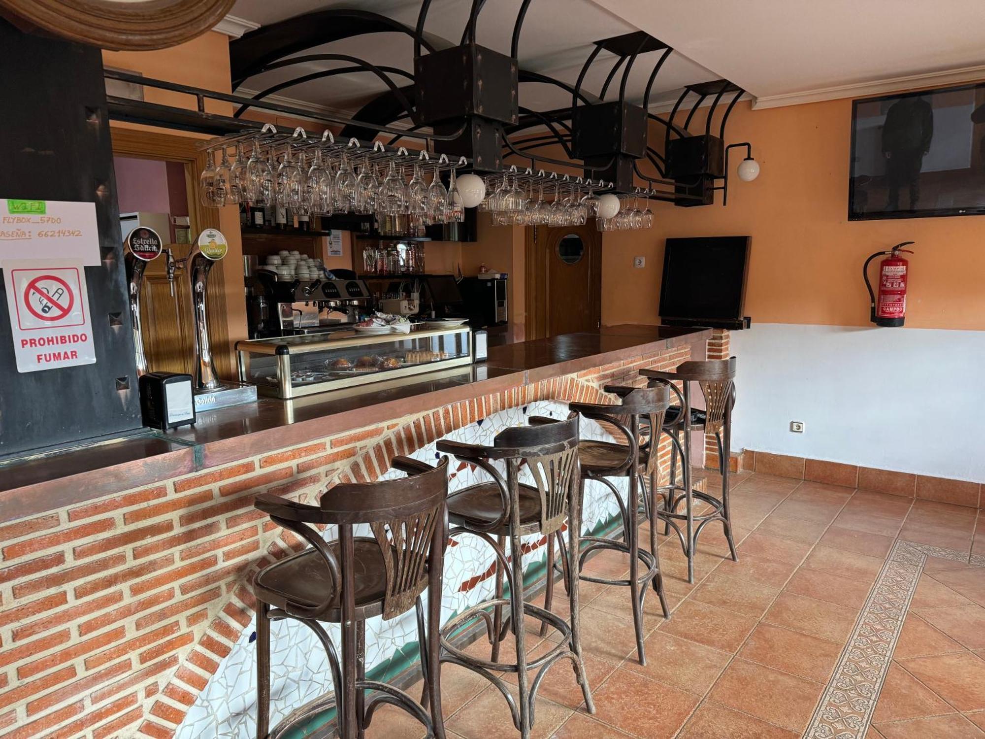 Hotel Pico Espiguete Alba de los Cardaños Екстериор снимка