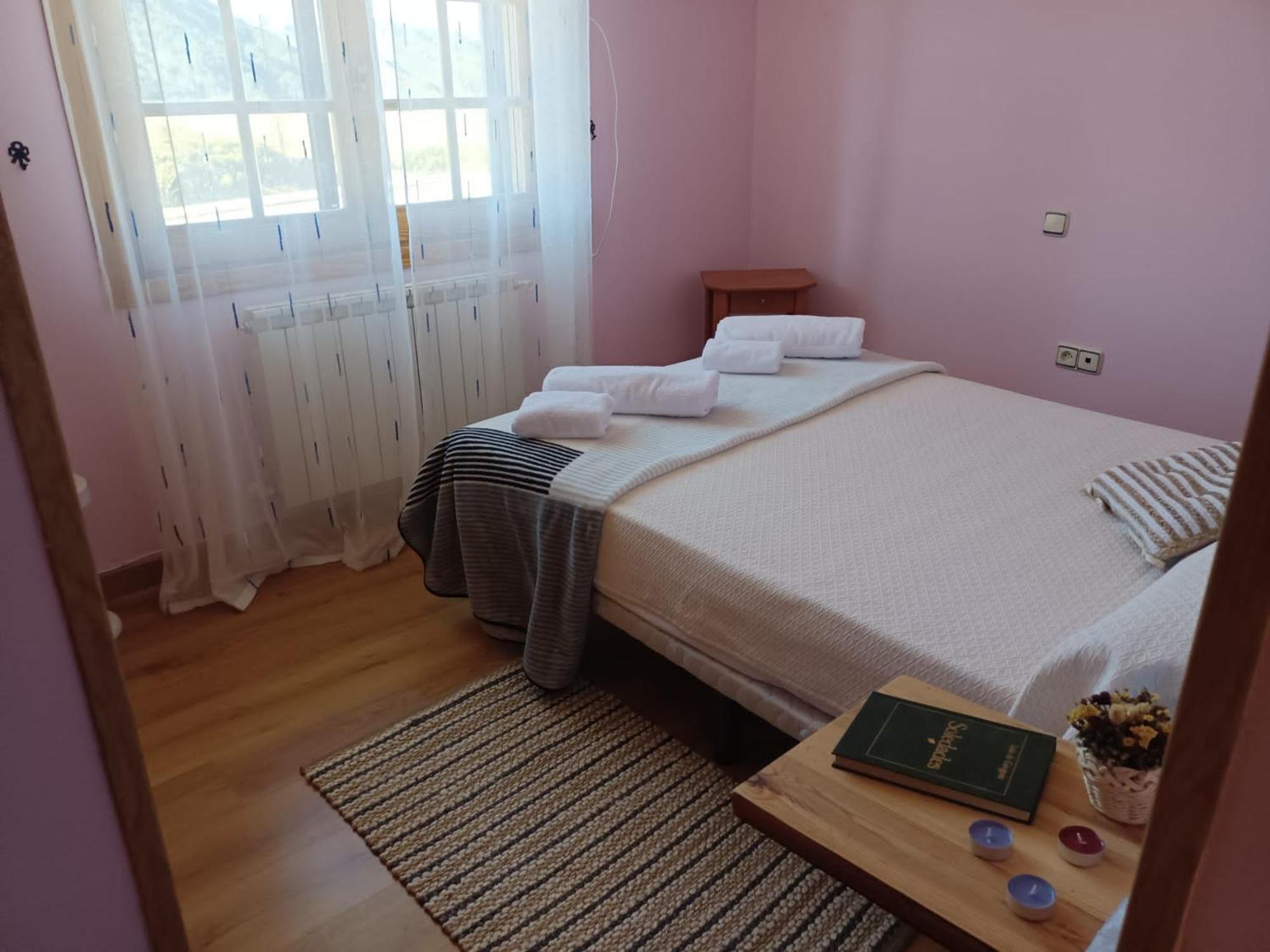 Hotel Pico Espiguete Alba de los Cardaños Екстериор снимка
